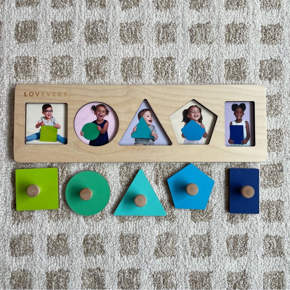 Lovevery Friends of All Shapes Puzzle